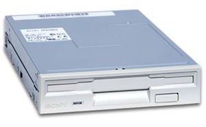  floppy-drive1.jpg]