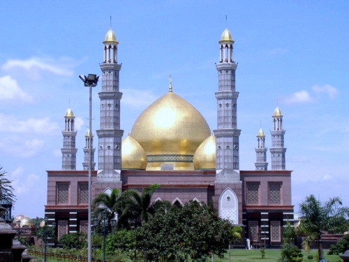 Masjid kubah emas